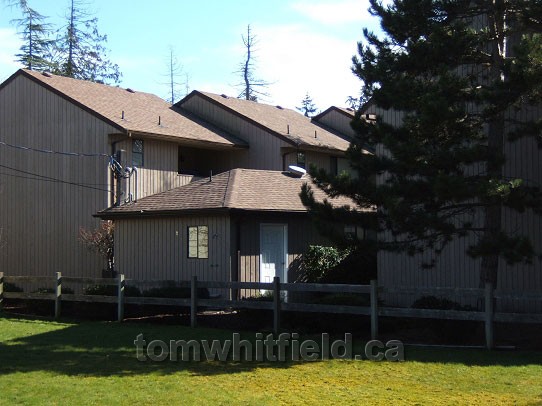 Photograph of a Qualicum Beach townhome